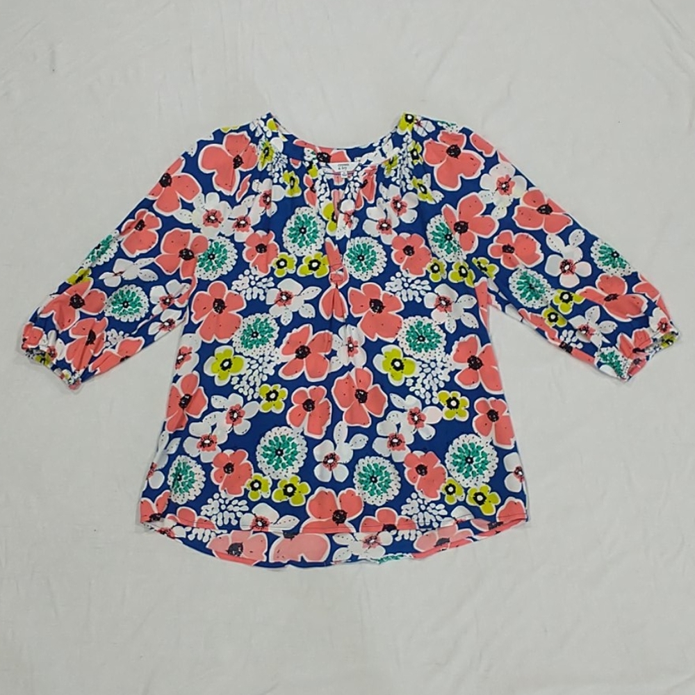 Crown and Ivy Y-neck Top